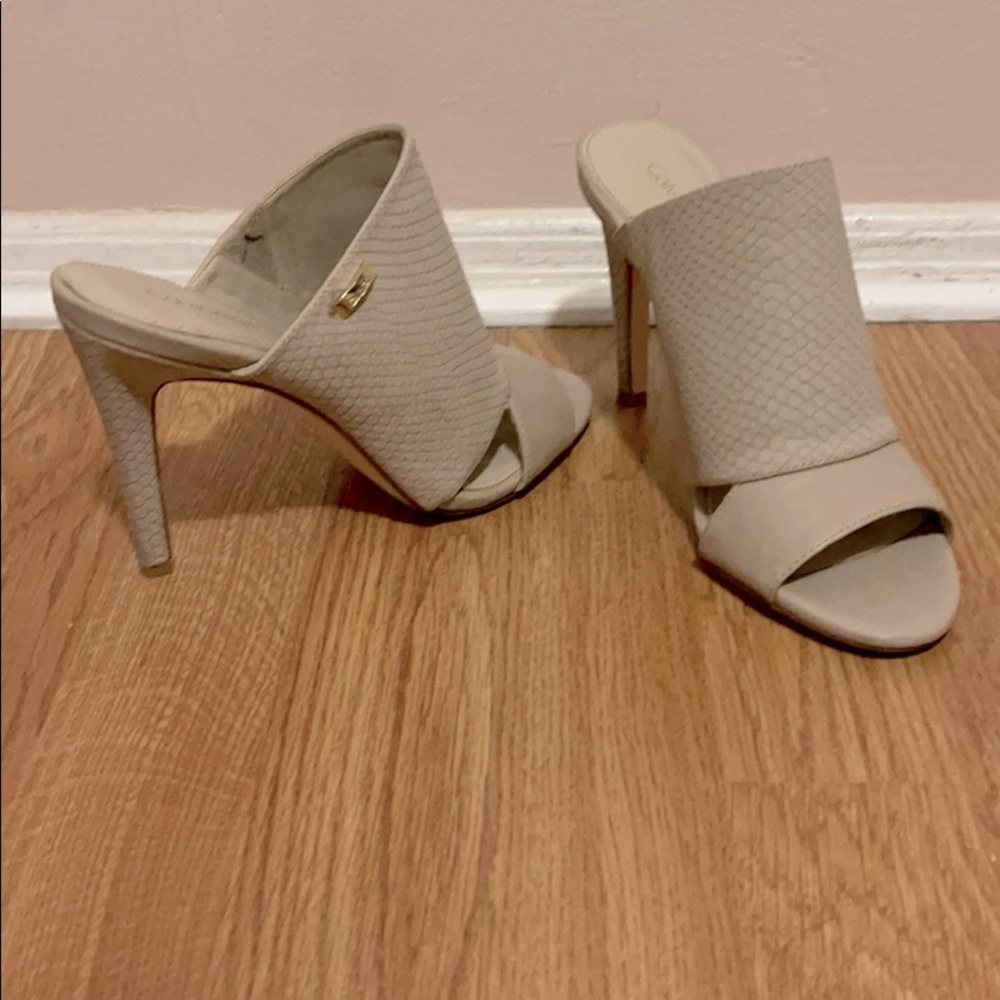 Slide heels